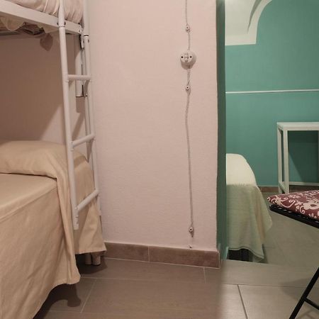S'Apposentu Bosa Hotel Bagian luar foto