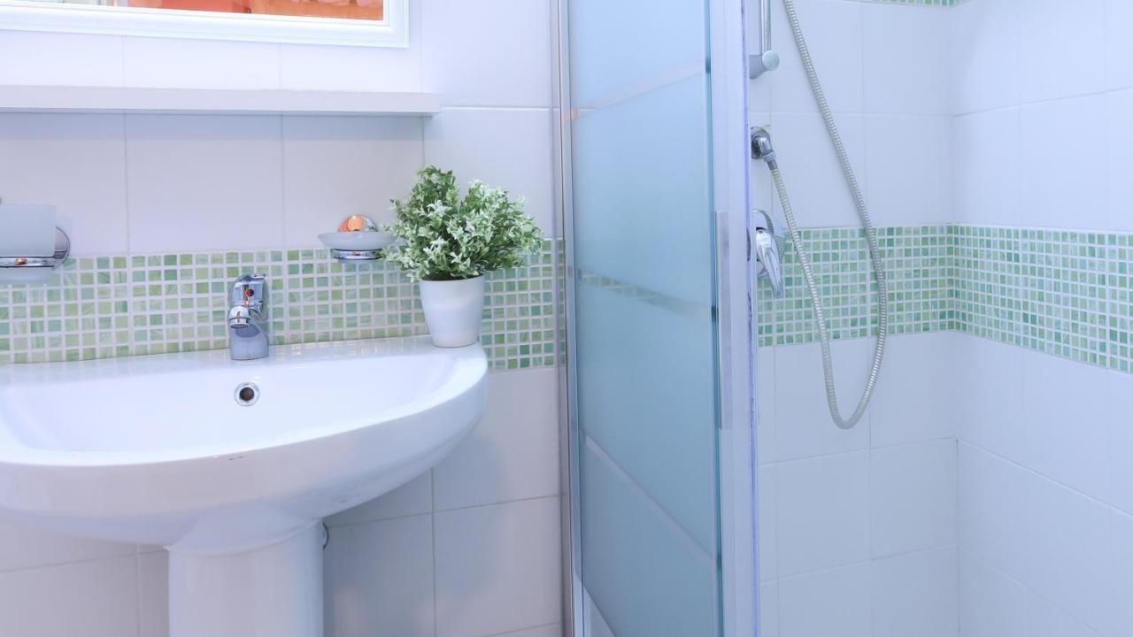 S'Apposentu Bosa Hotel Bagian luar foto